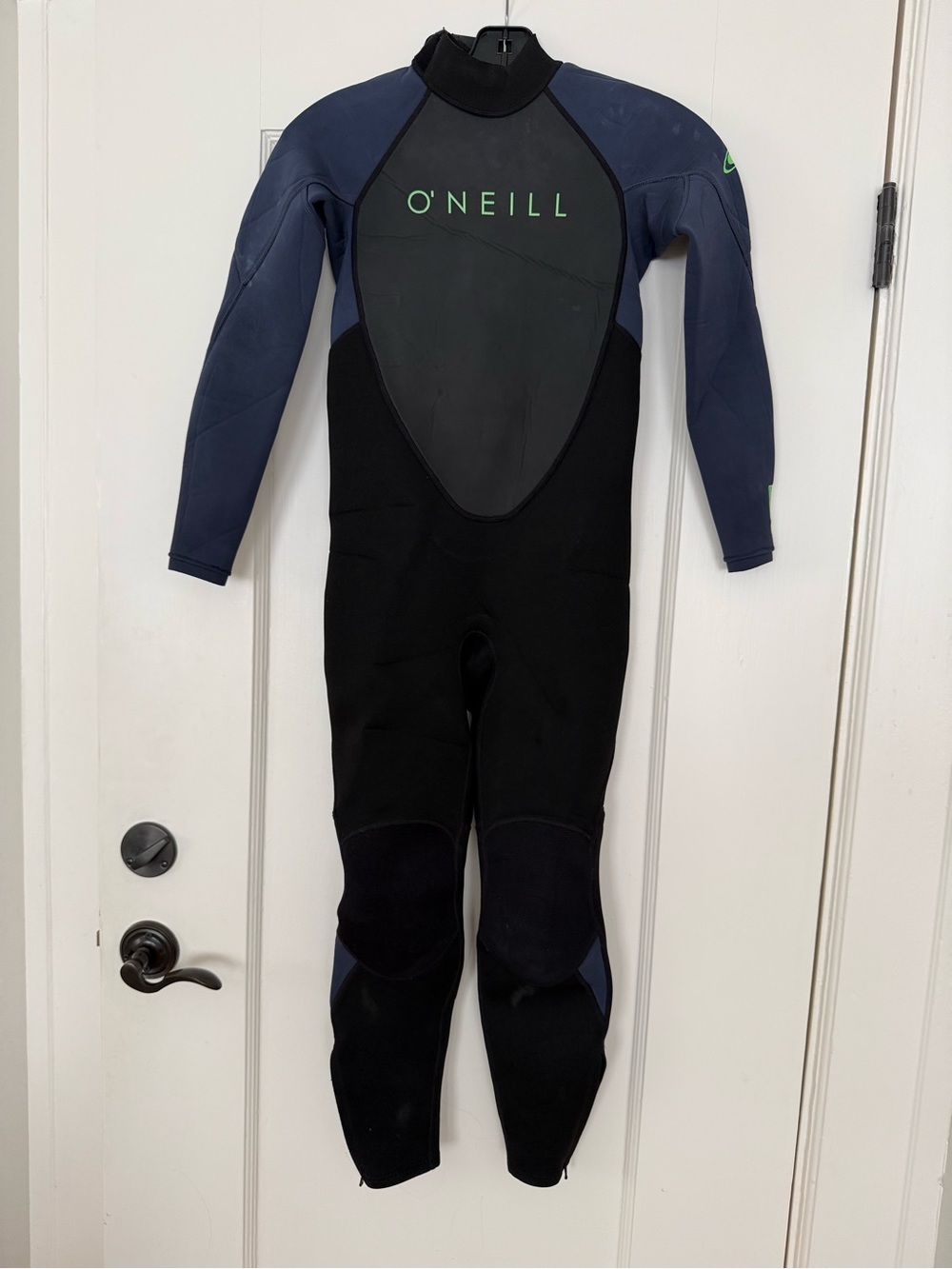Youth O’Neill wetsuit size US/UK 12 hardly used - Great!